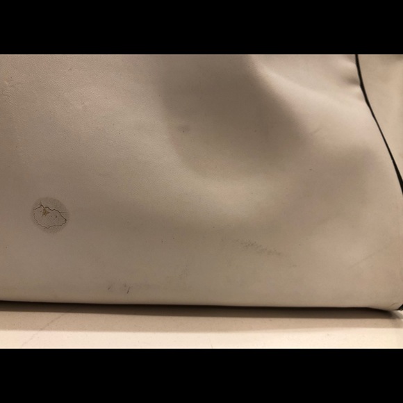 Lululemon Sweat Once A Day Bag ~ White ~ Handles - Picture 6 of 16